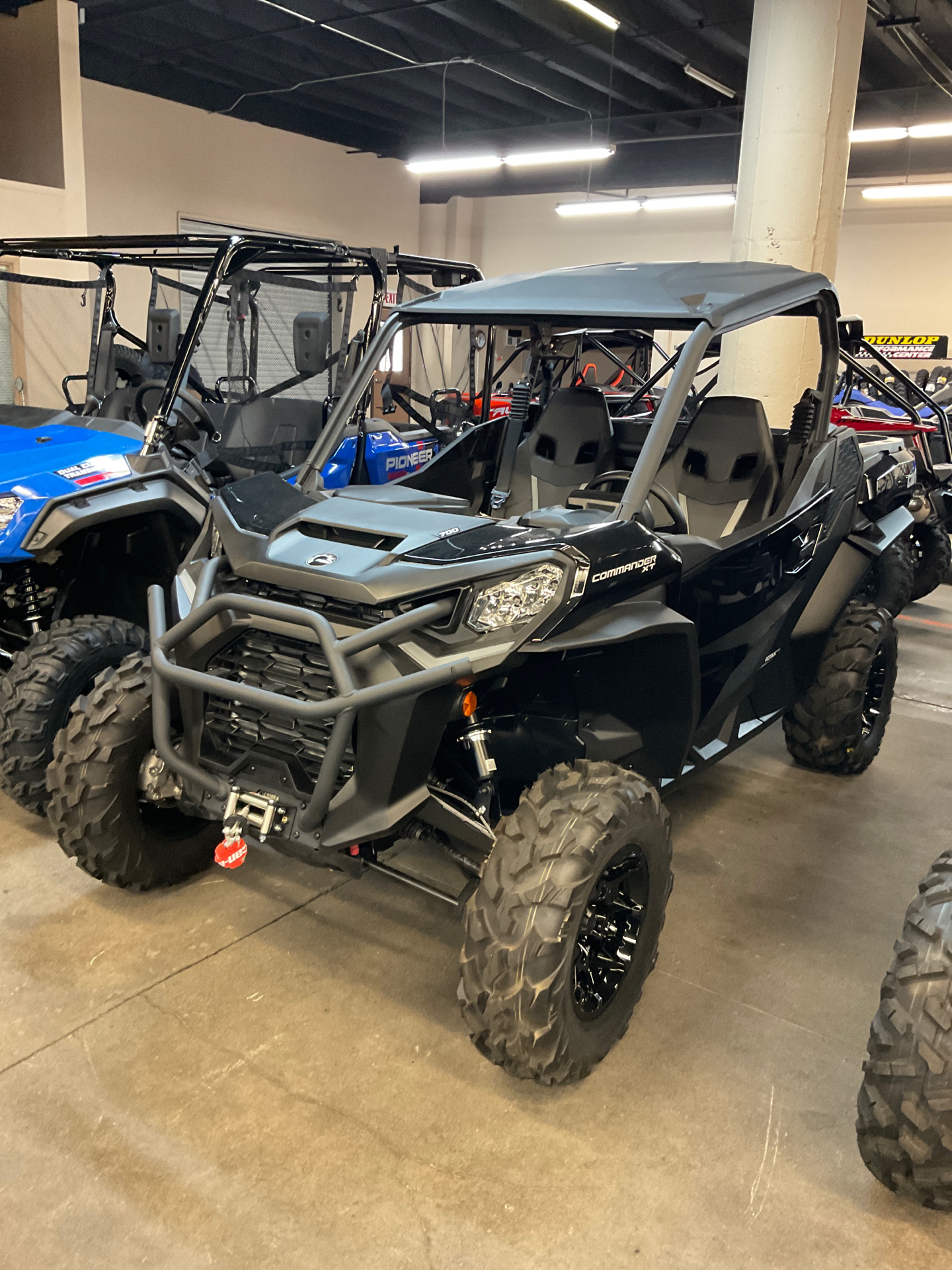2022 Can-Am Commander XT 700 in Bakersfield, California - Photo 1