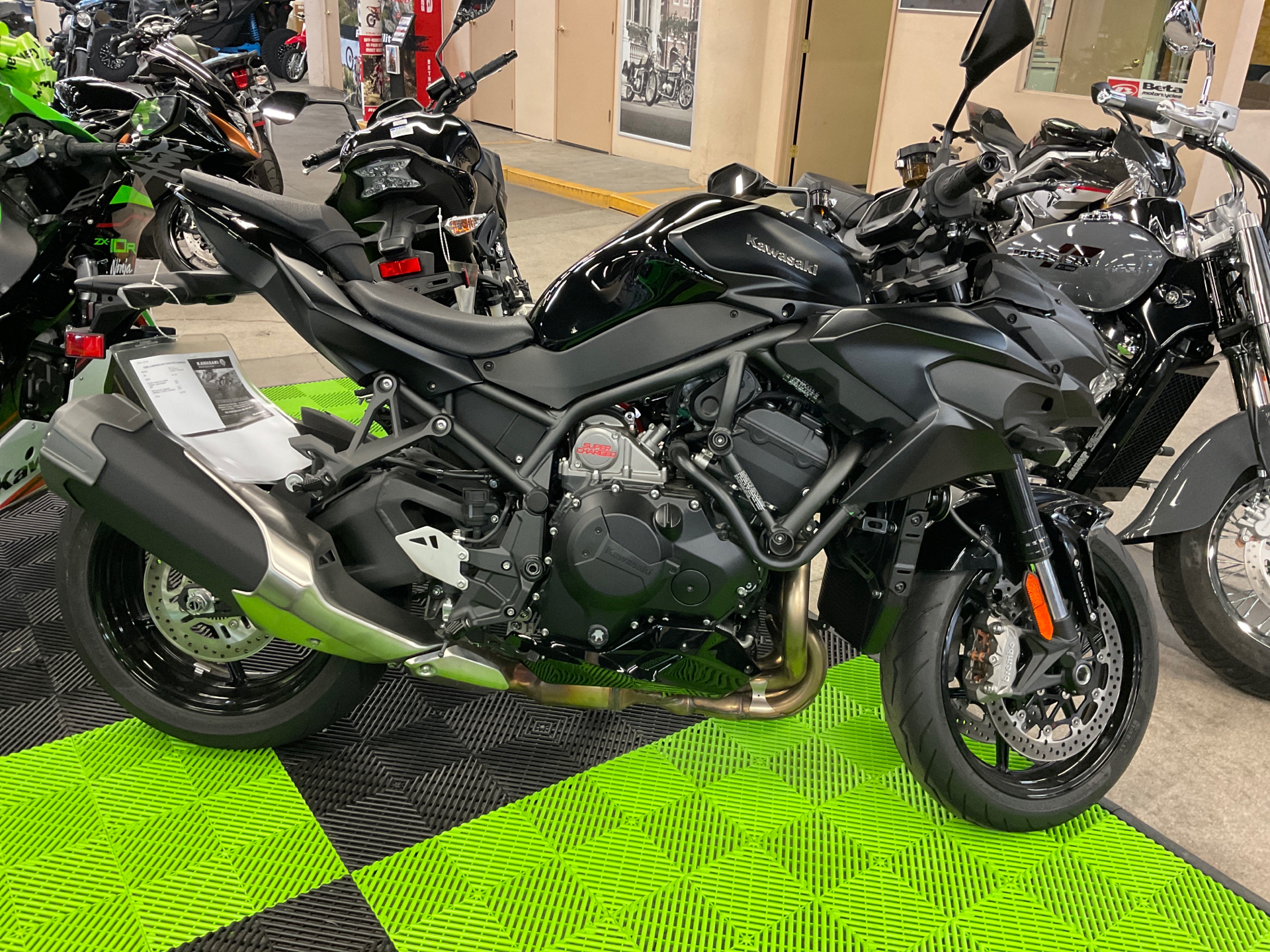 2021 Kawasaki Z H2 in Bakersfield, California - Photo 1