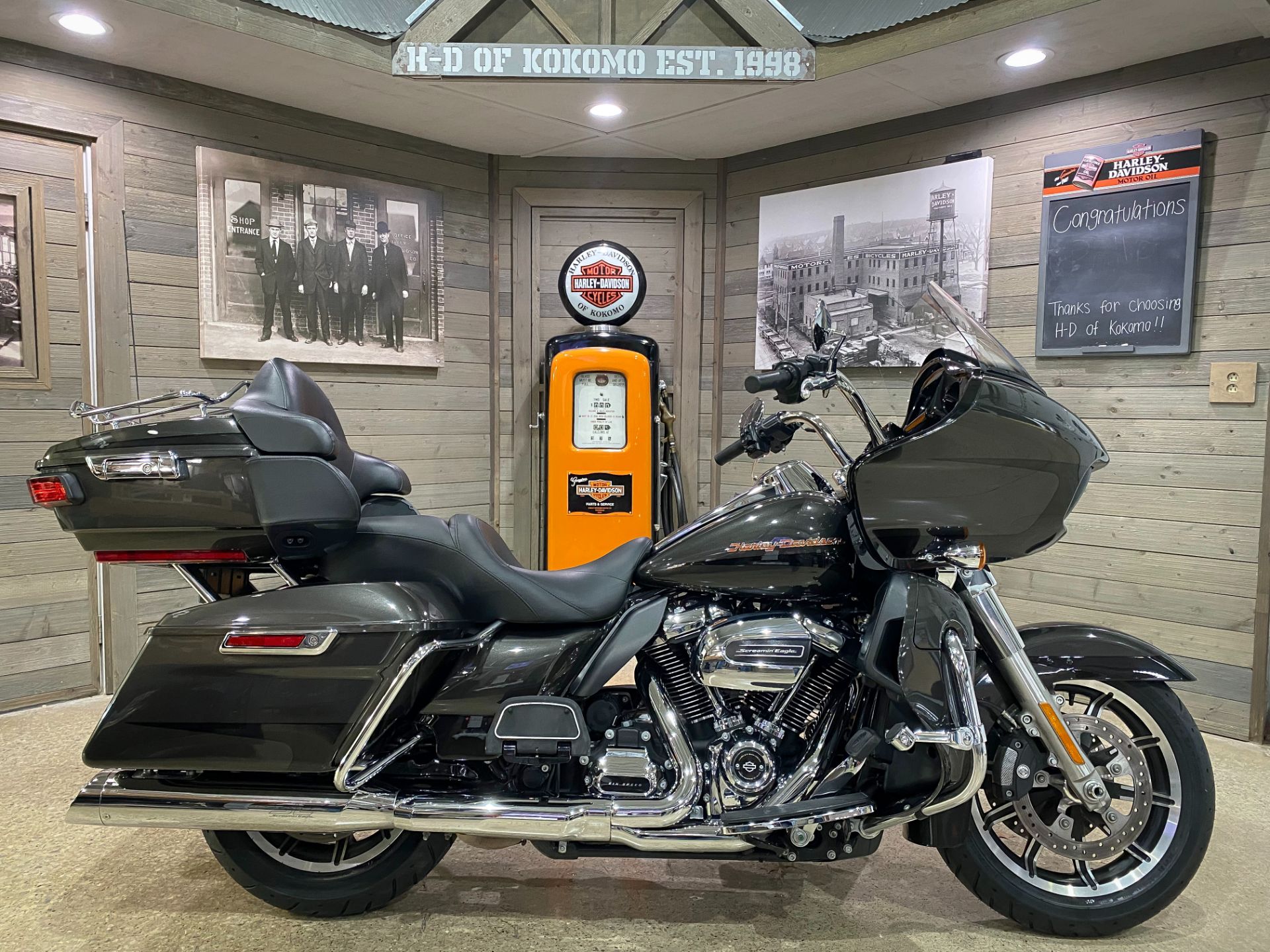 2019 Harley-Davidson Road Glide® Ultra in Kokomo, Indiana - Photo 1