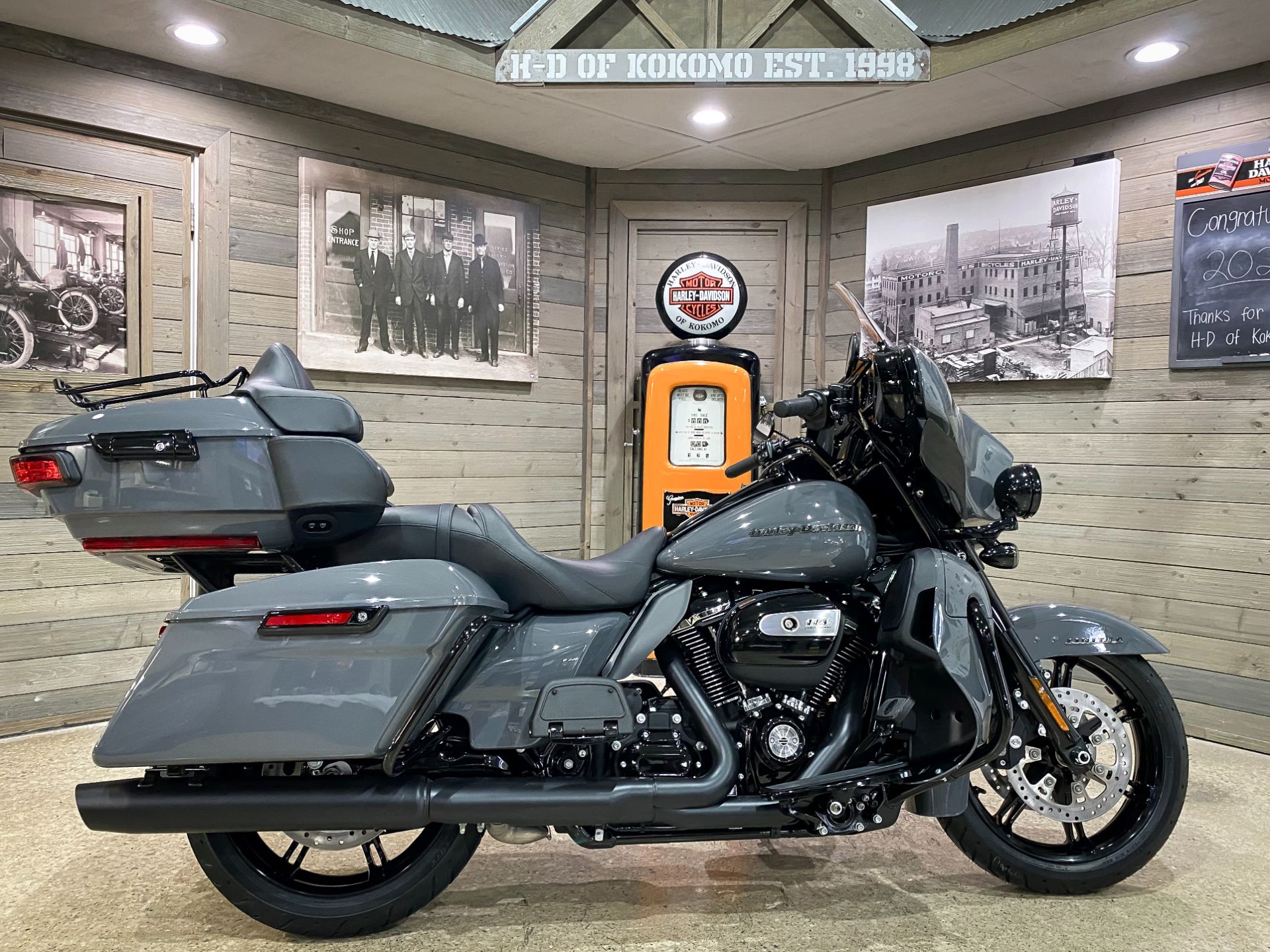 2022 Harley-Davidson Ultra Limited in Kokomo, Indiana - Photo 1