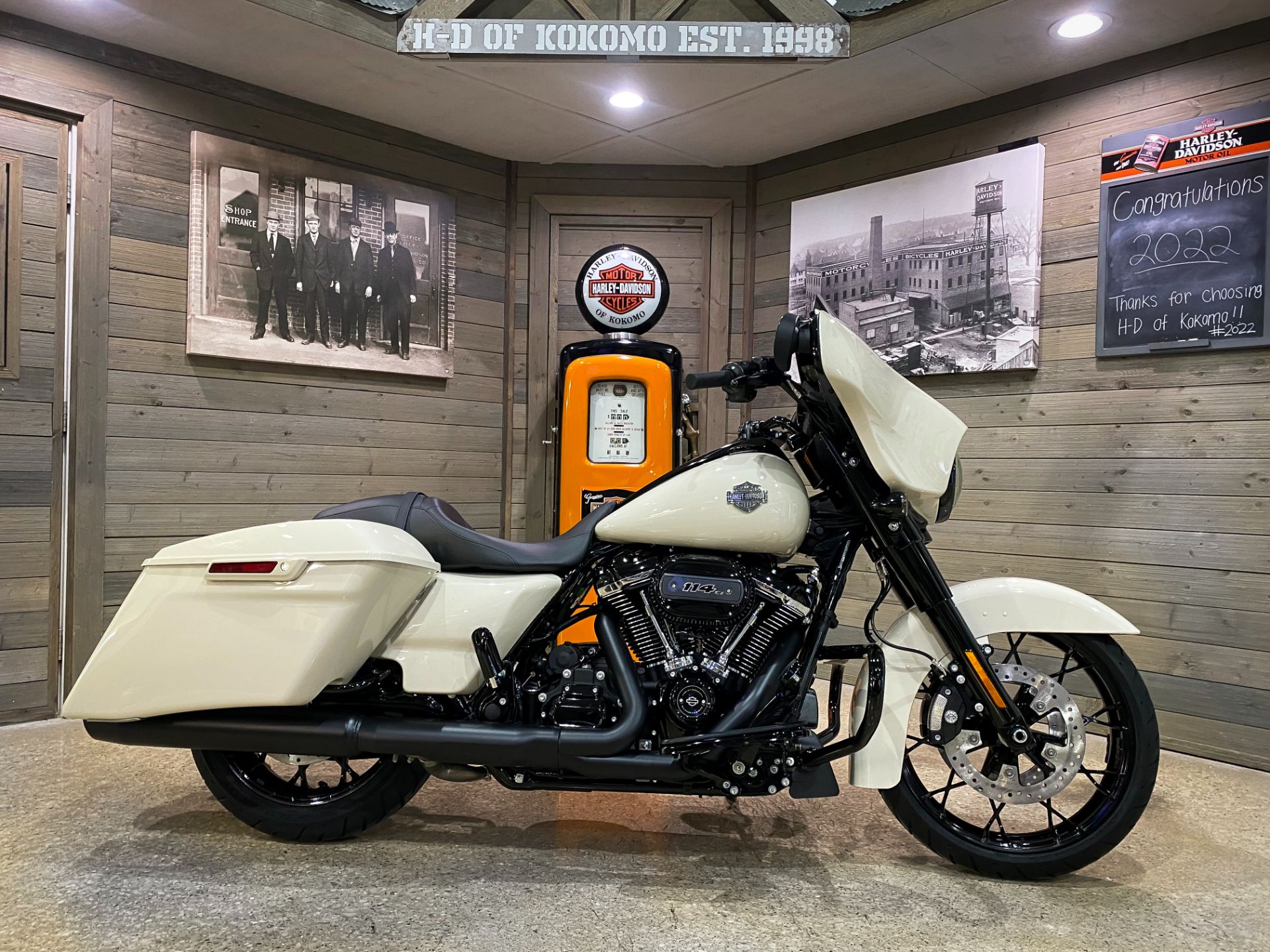 2022 Harley-Davidson Street Glide® Special in Kokomo, Indiana - Photo 1