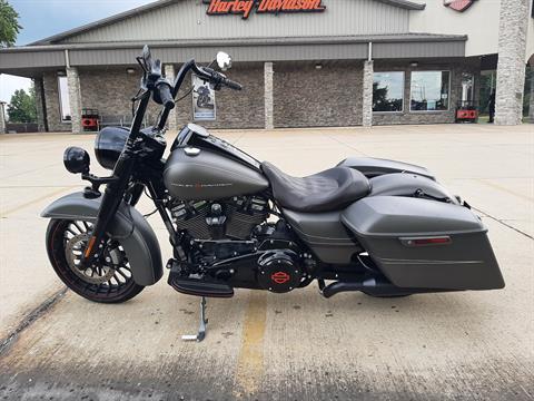 2018 Harley-Davidson RoadKing Special in Michigan City, Indiana - Photo 3