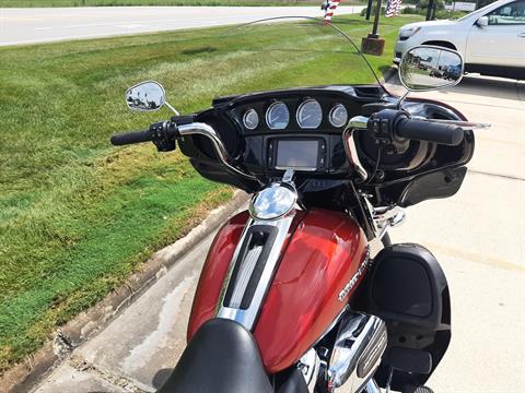 2018 Harley-Davidson Limited in Michigan City, Indiana - Photo 2