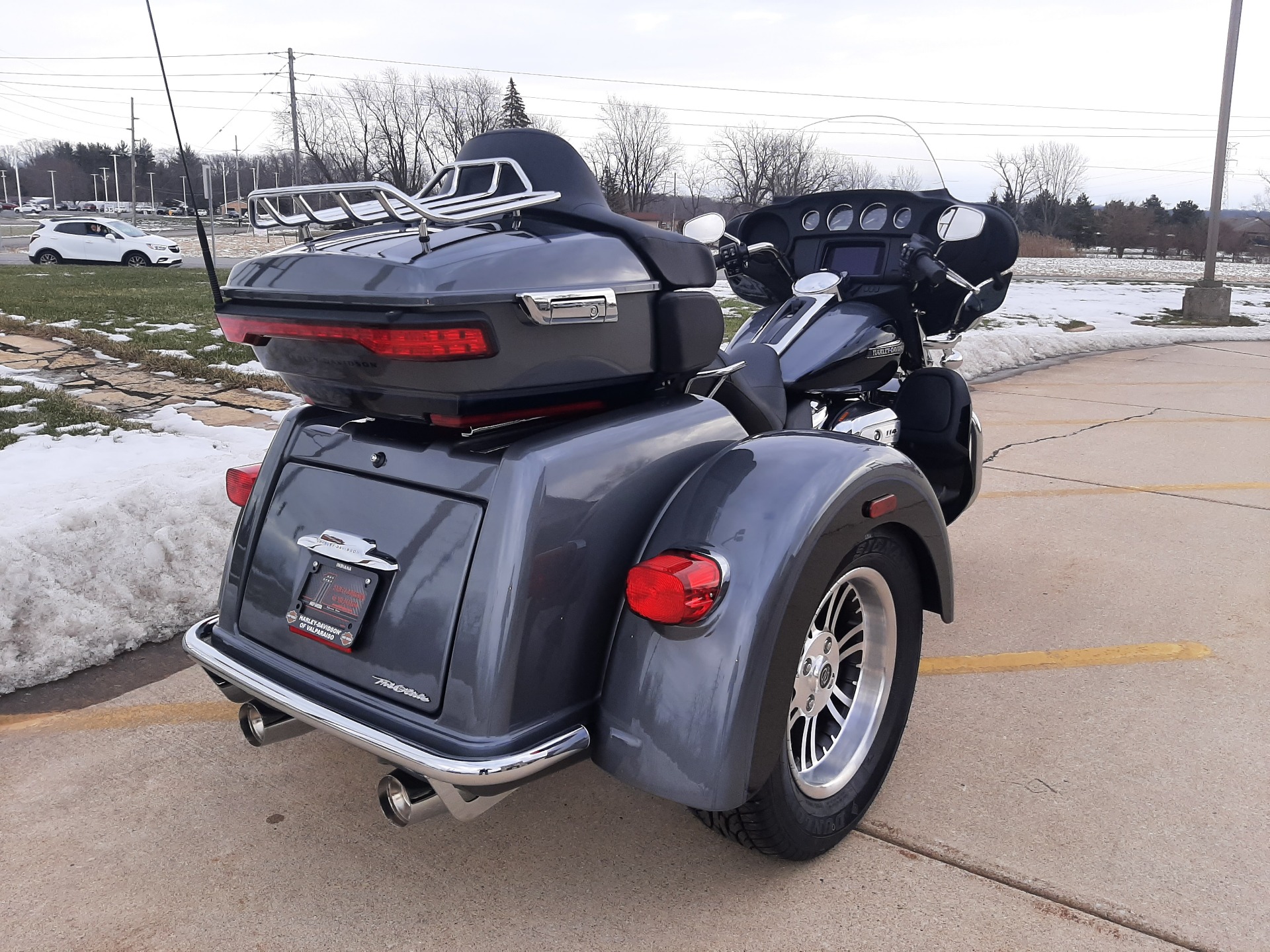 2021 Harley-Davidson Tri Glide® in Michigan City, Indiana - Photo 2
