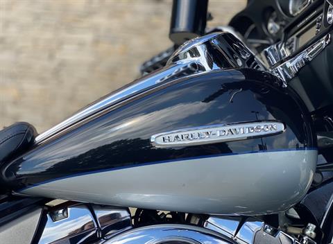 2012 Harley-Davidson Electra Glide® Ultra Limited in Bloomington, Indiana - Photo 3