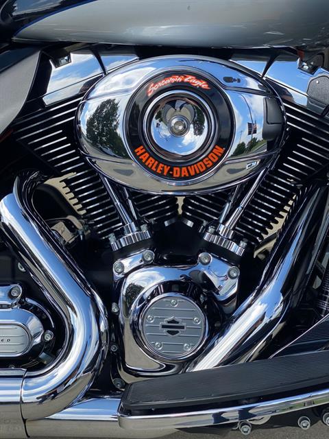 2012 Harley-Davidson Electra Glide® Ultra Limited in Bloomington, Indiana - Photo 4