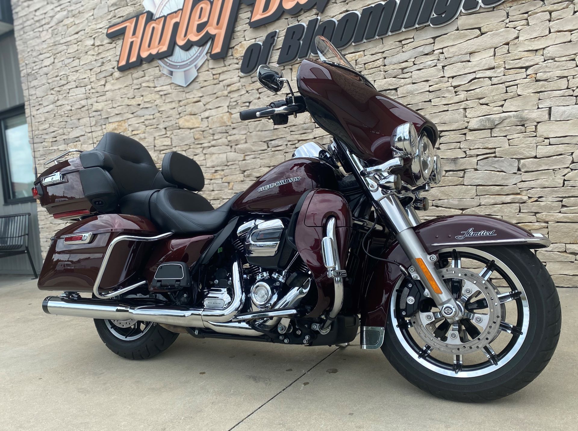 2018 Harley-Davidson Ultra Limited in Bloomington, Indiana - Photo 8
