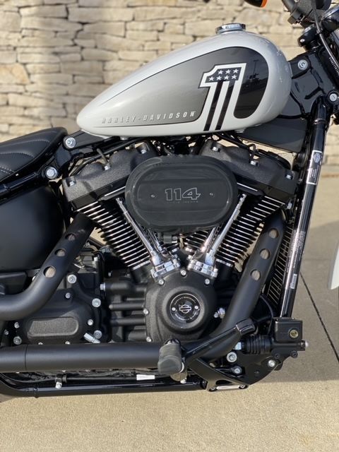 2021 Harley-Davidson Street Bob® 114 in Bloomington, Indiana - Photo 2