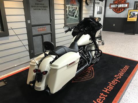 2022 Harley-Davidson Road Glide® Special in Plainfield, Indiana - Photo 7