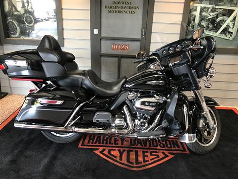 2017 Harley-Davidson® Electra Glide® Ultra Classic® in Plainfield, Indiana - Photo 1