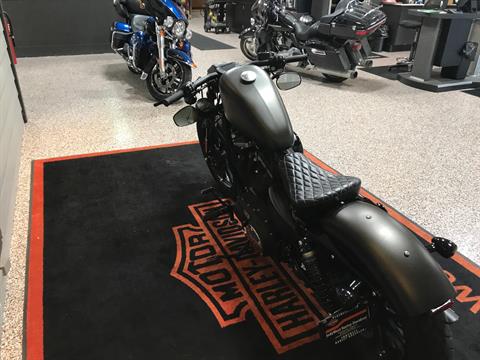 2021 Harley-Davidson Iron 883™ in Plainfield, Indiana - Photo 5