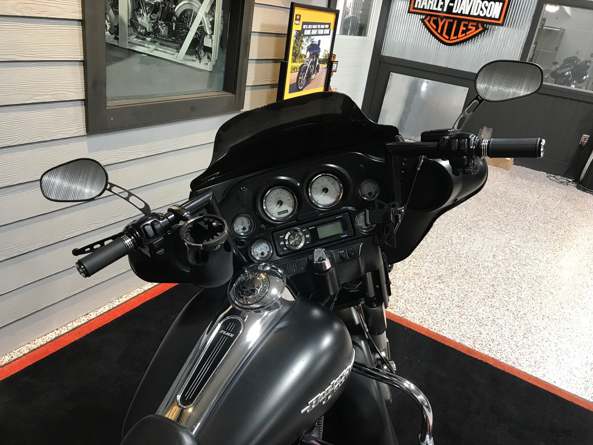 2012 Harley-Davidson® Street Glide® in Plainfield, Indiana - Photo 3