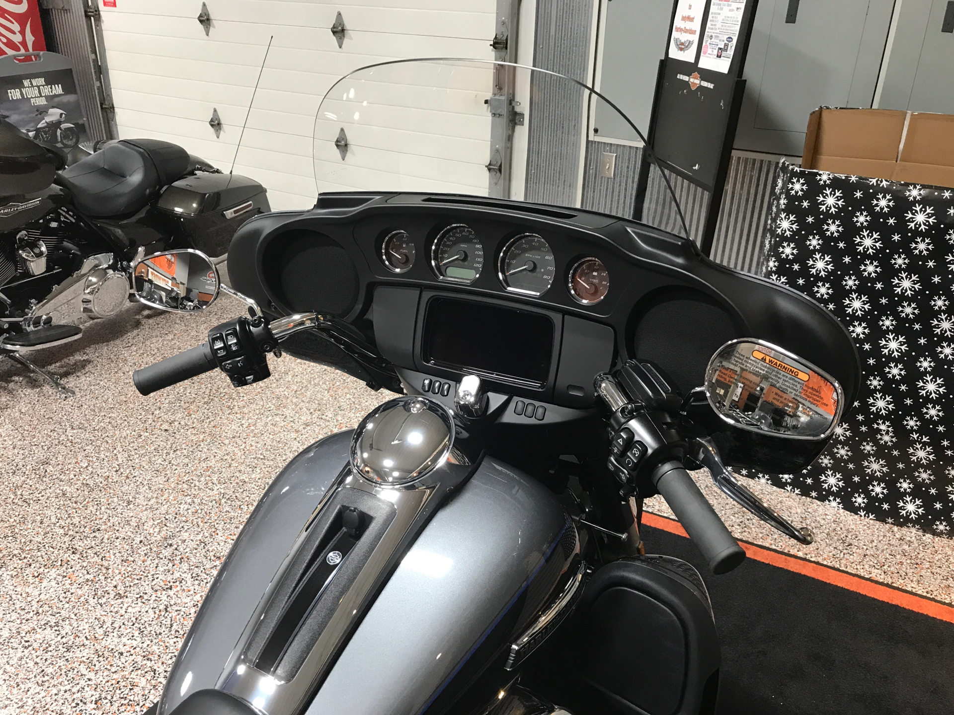 2021 Harley-Davidson Tri Glide® Ultra in Plainfield, Indiana - Photo 5