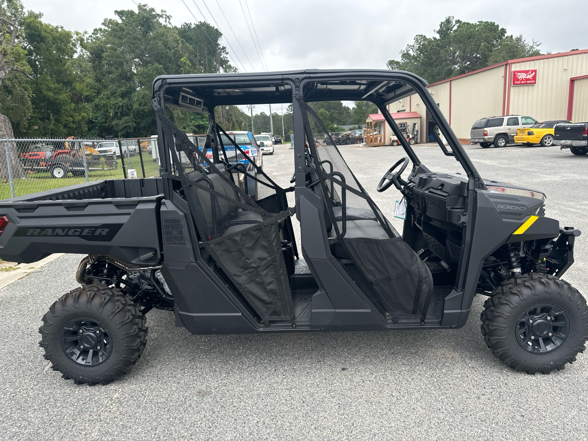 2025 Polaris Ranger Crew 1000 Premium in Valdosta, Georgia - Photo 5