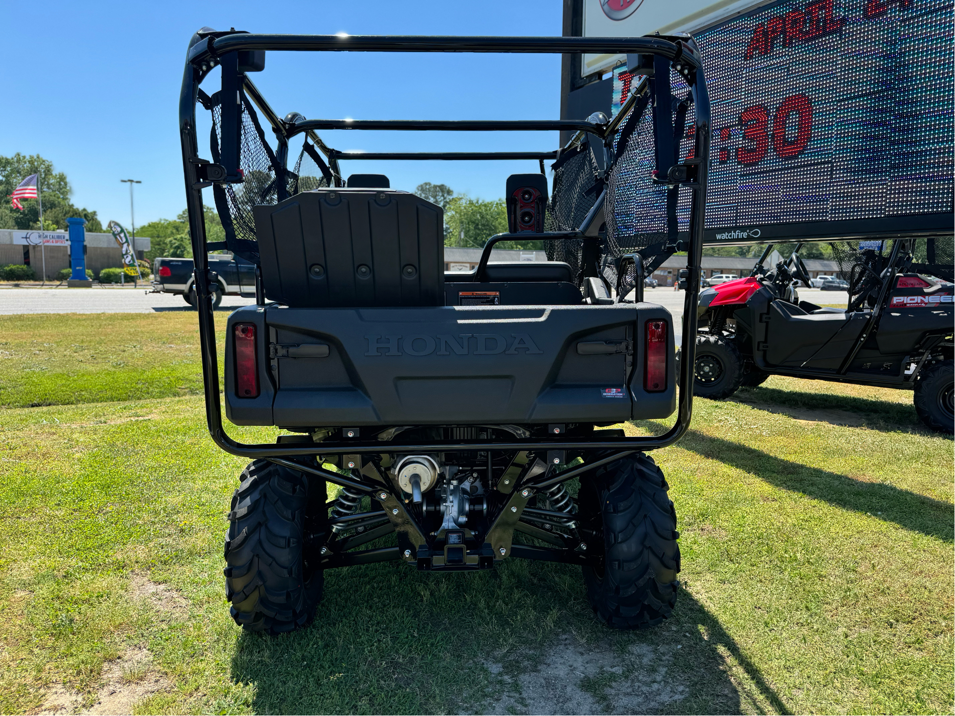2024 Honda Pioneer 700-4 Deluxe in Florence, South Carolina - Photo 5