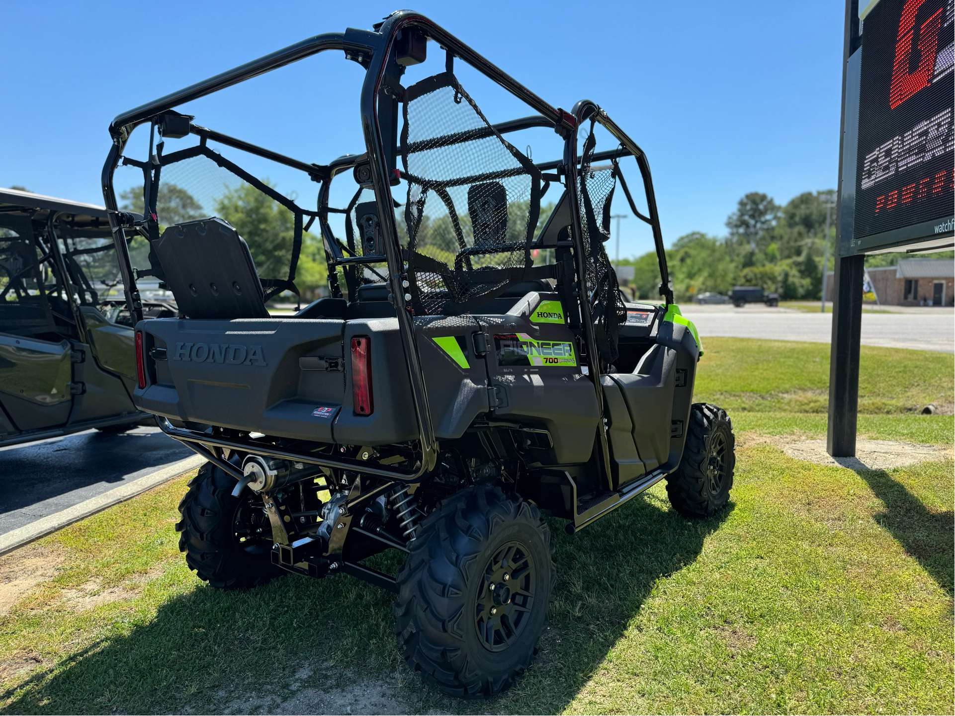 2024 Honda Pioneer 700-4 Deluxe in Florence, South Carolina - Photo 6