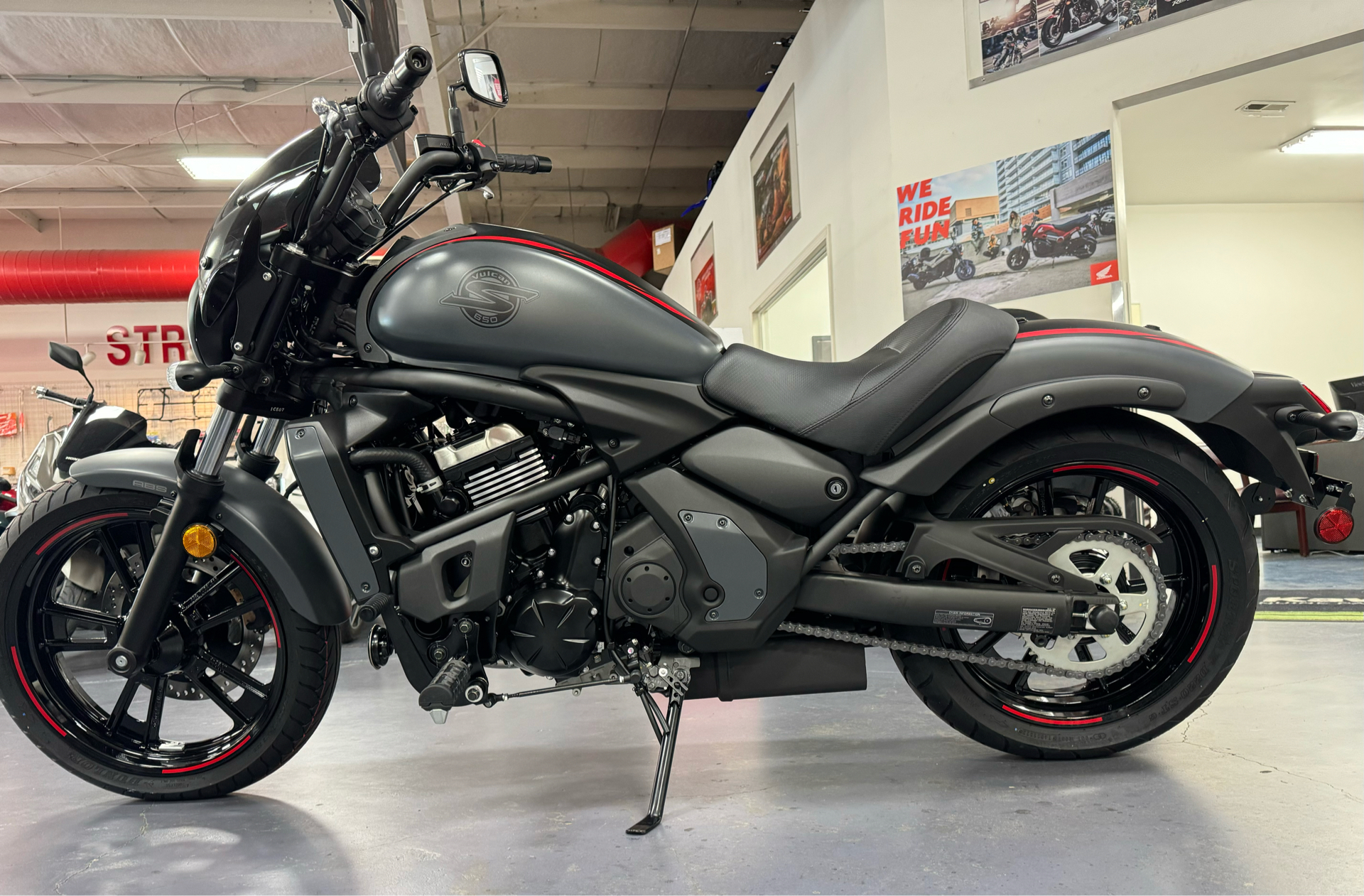 2024 Kawasaki Vulcan S Cafe ABS in Florence, South Carolina - Photo 3