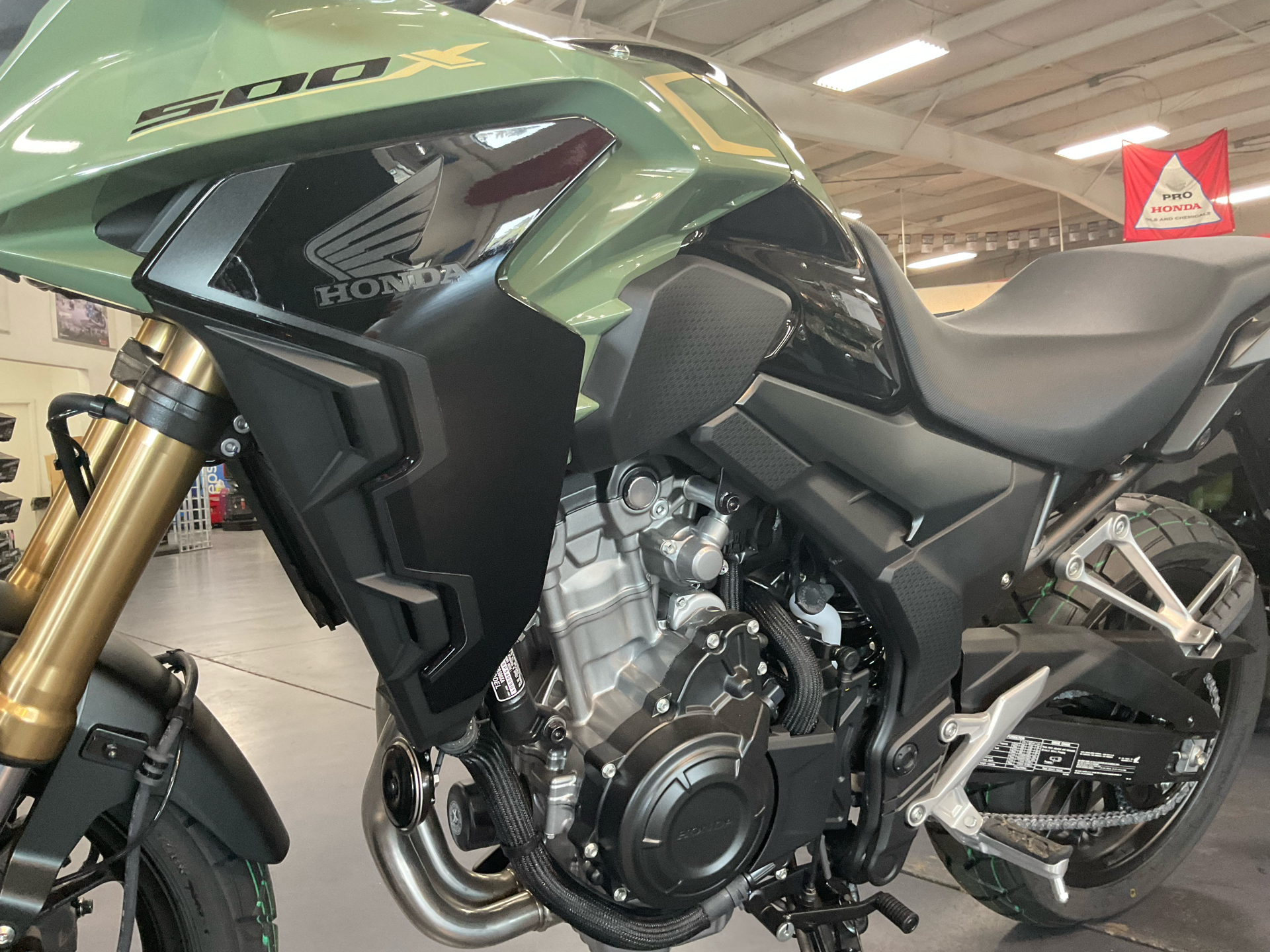 2023 Honda CB500X ABS in Florence, South Carolina - Photo 4
