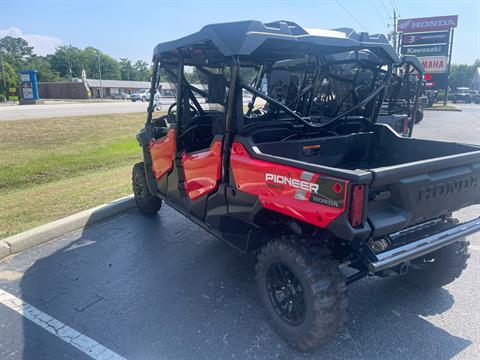 2023 Honda Pioneer 1000-6 Deluxe Crew in Florence, South Carolina - Photo 5