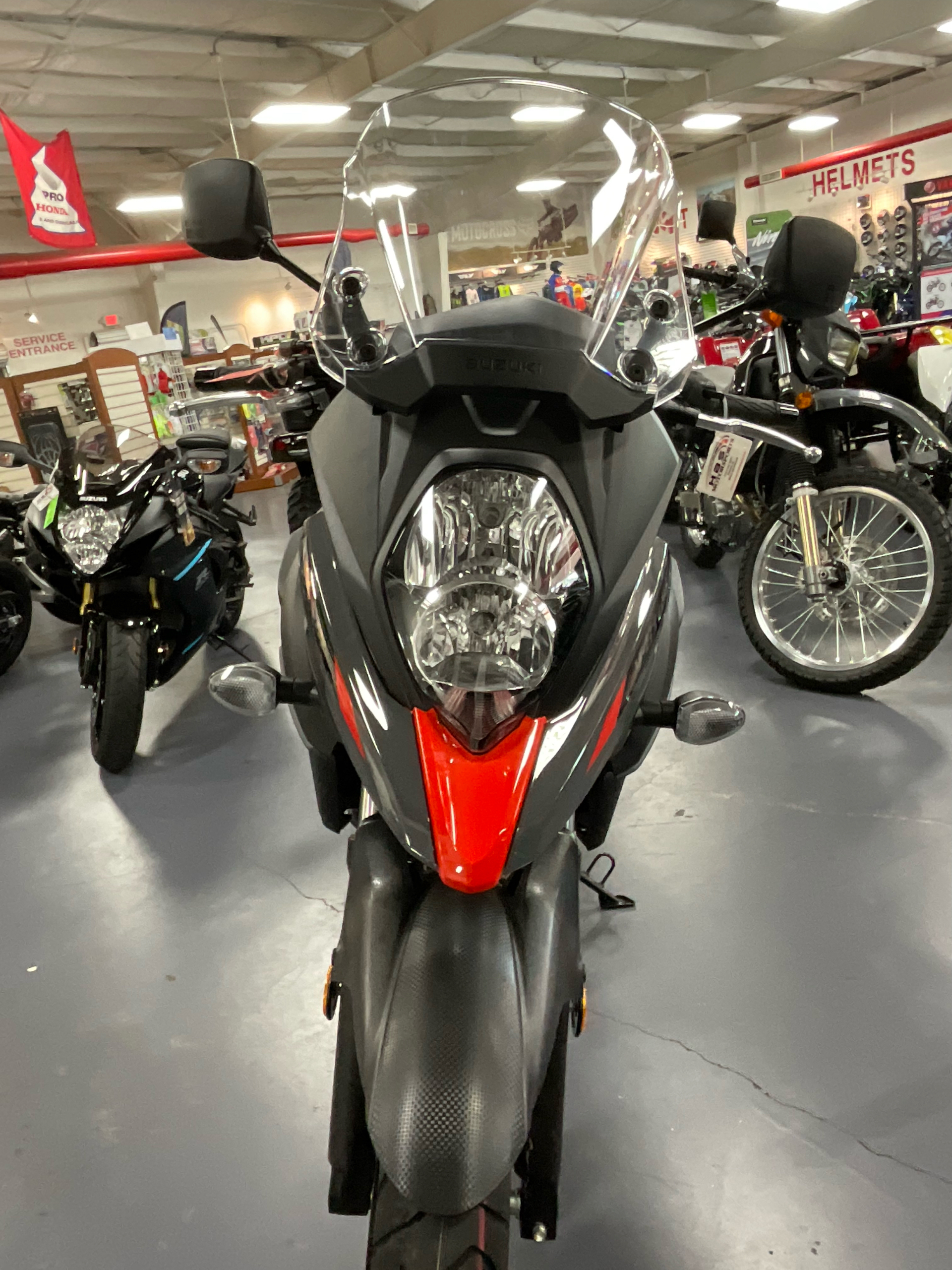 2024 Suzuki V-Strom 650 in Florence, South Carolina - Photo 6