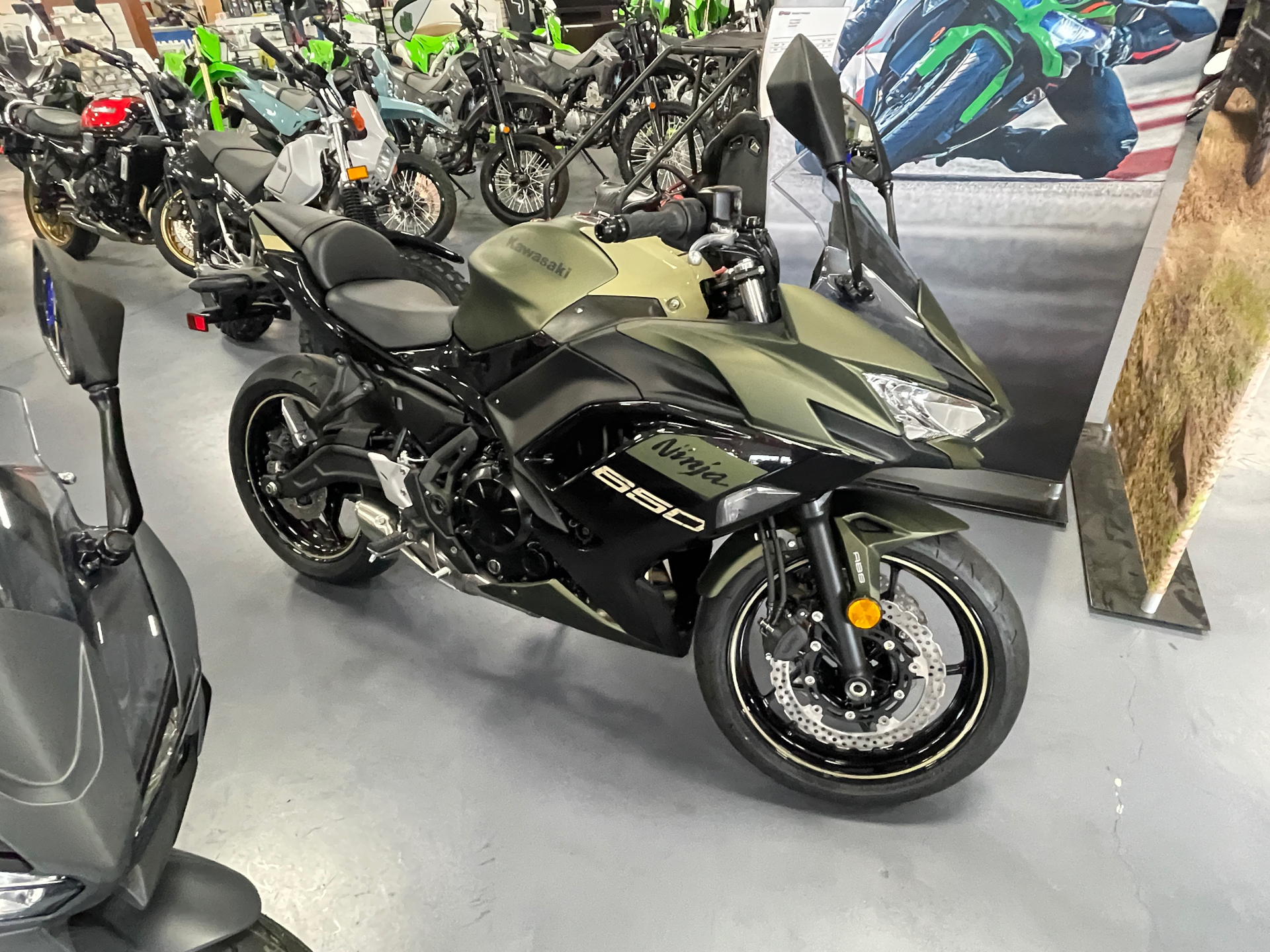 2024 Kawasaki Ninja 650 ABS in Florence, South Carolina