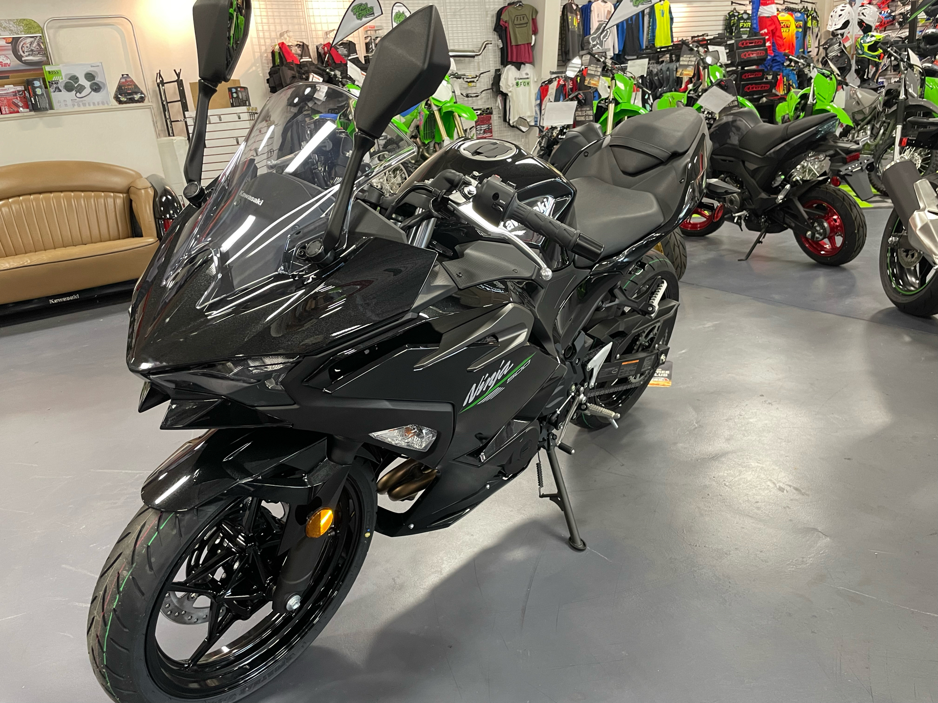 2024 Kawasaki Ninja 500 in Florence, South Carolina - Photo 3
