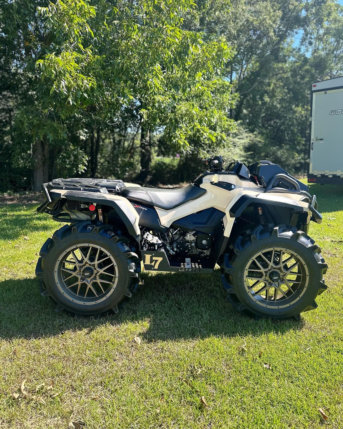 2023 Can-Am Outlander X MR 1000R in Florence, South Carolina - Photo 6