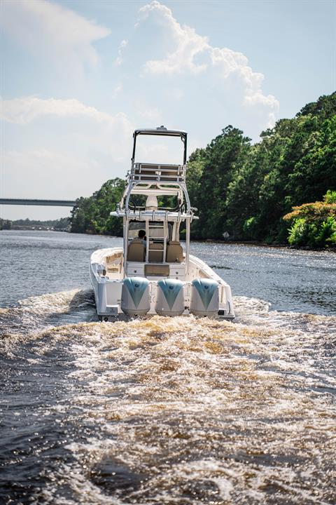2019 Everglades Boats 355 in Florence, South Carolina - Photo 12