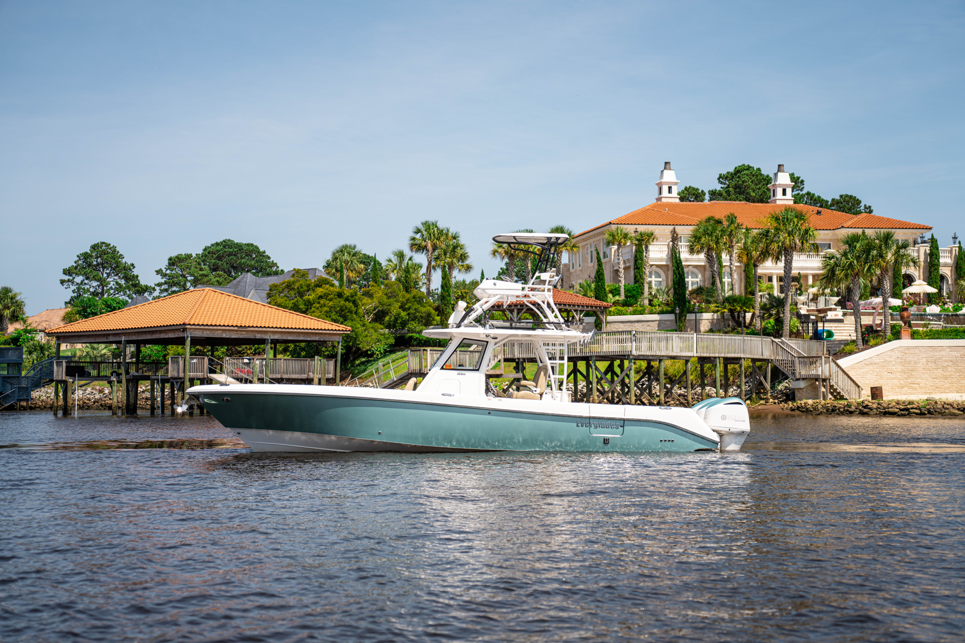 2019 Everglades Boats 355 in Florence, South Carolina - Photo 15
