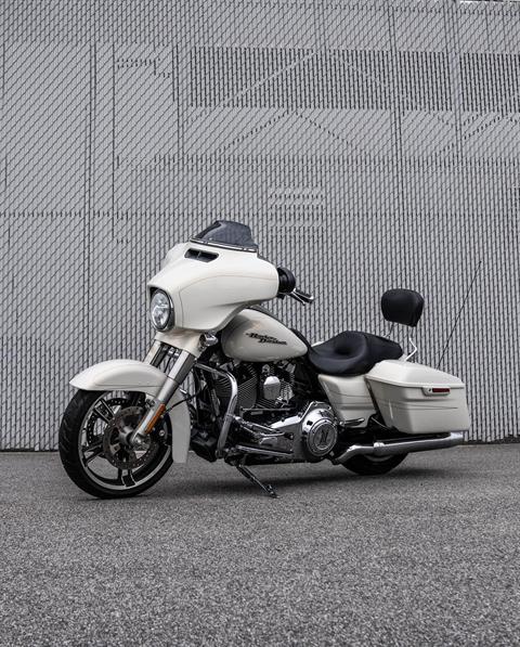 2014 Harley-Davidson Street Glide® Special in Florence, South Carolina - Photo 3