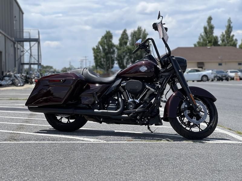 2022 Harley-Davidson Road King® Special in Frederick, Maryland - Photo 1