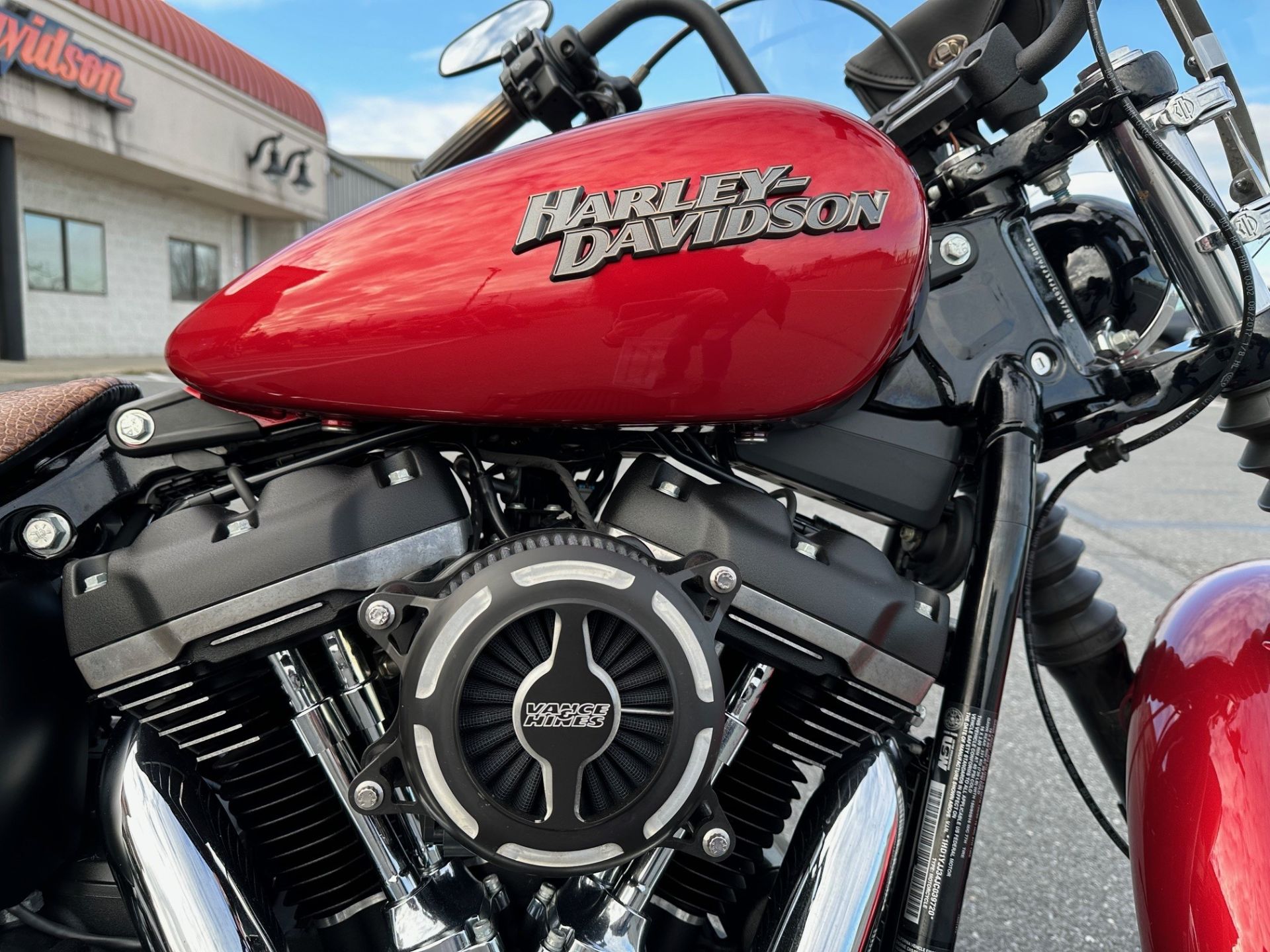 2018 Harley-Davidson Street Bob® 107 in Frederick, Maryland - Photo 2