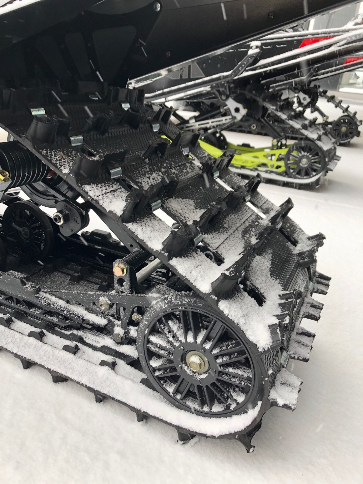 2021 Polaris 850 Indy XC 129 Launch Edition Factory Choice in Suamico, Wisconsin - Photo 5