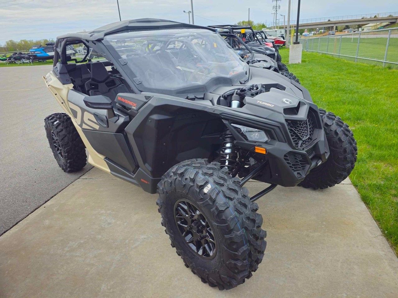 2023 Can-Am Maverick X3 DS Turbo 64 in Suamico, Wisconsin - Photo 1