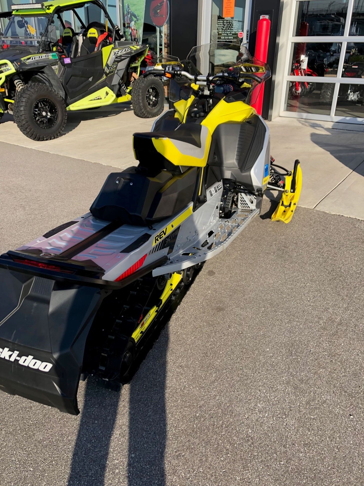2019 Ski-Doo MXZ X-RS 850 E-TEC Ice Cobra 1.6 in Suamico, Wisconsin - Photo 7