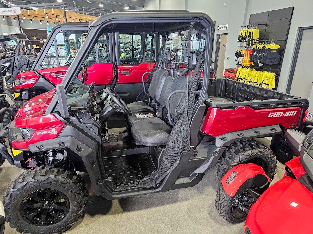 2024 Can-Am Defender XT HD9 in Suamico, Wisconsin - Photo 3