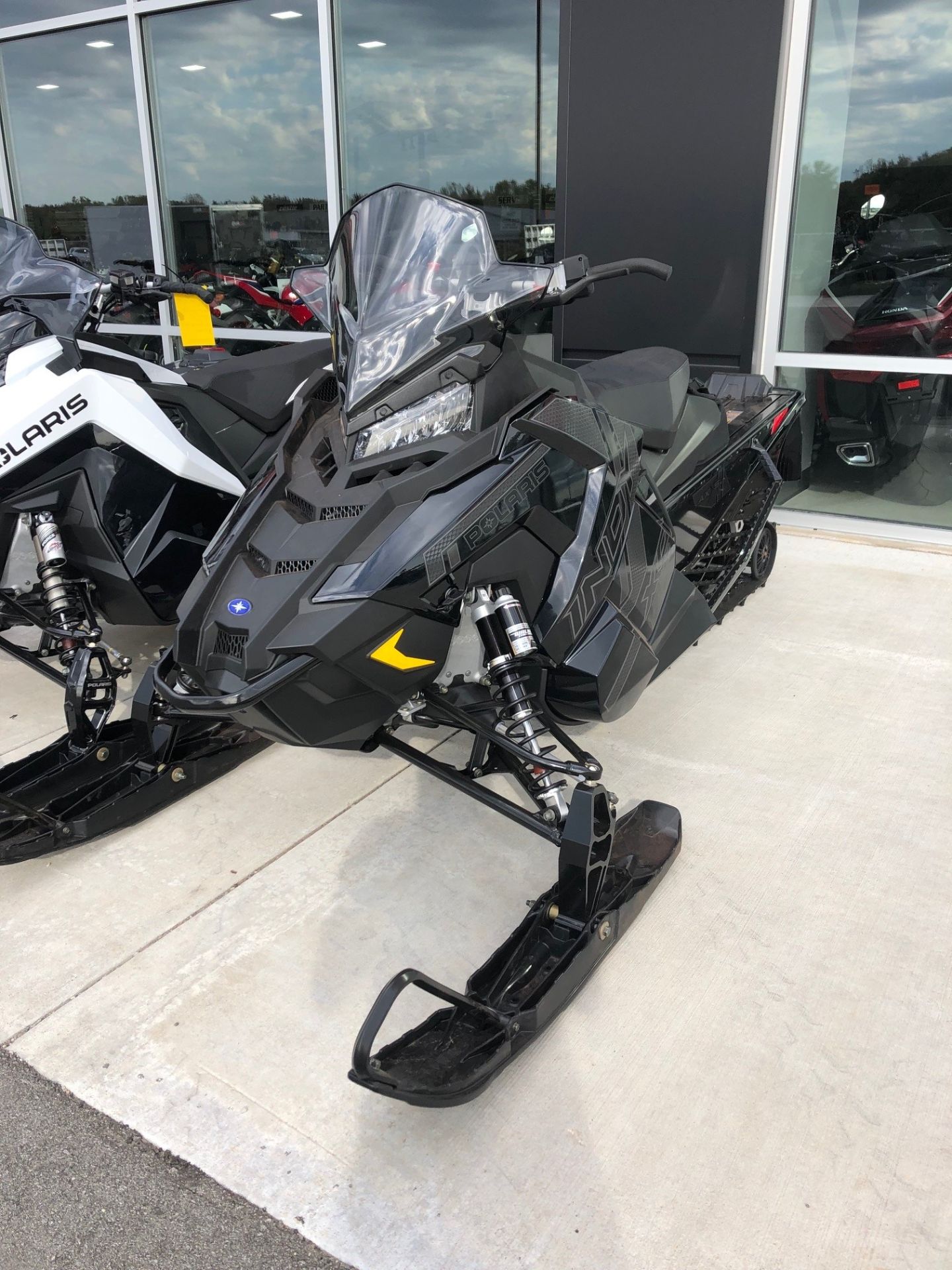 2021 Polaris 850 Indy XC 137 Factory Choice in Suamico, Wisconsin - Photo 1