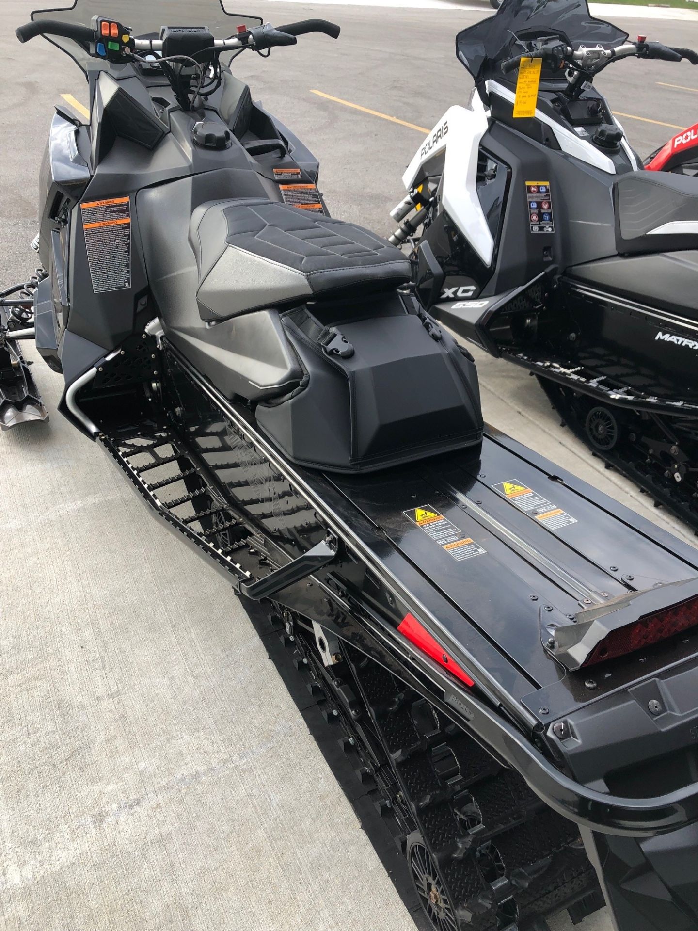 2021 Polaris 850 Indy XC 137 Factory Choice in Suamico, Wisconsin - Photo 3