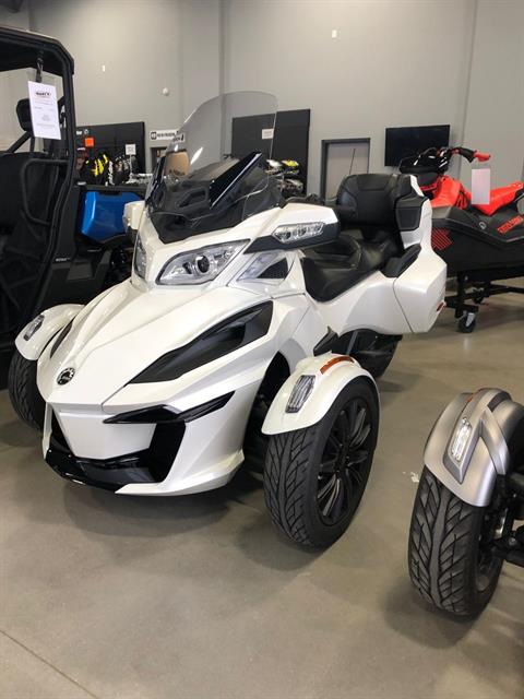 2019 Can-Am Spyder RT in Suamico, Wisconsin - Photo 2