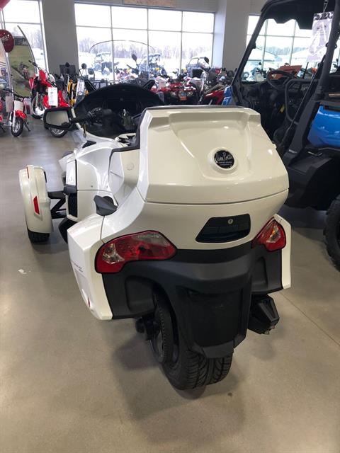 2019 Can-Am Spyder RT in Suamico, Wisconsin - Photo 4