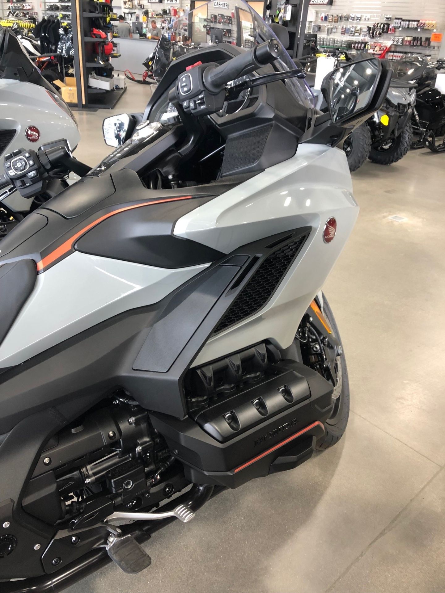 2021 Honda Gold Wing in Suamico, Wisconsin - Photo 3