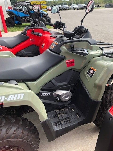 2020 Can-Am Outlander 570 in Suamico, Wisconsin - Photo 4