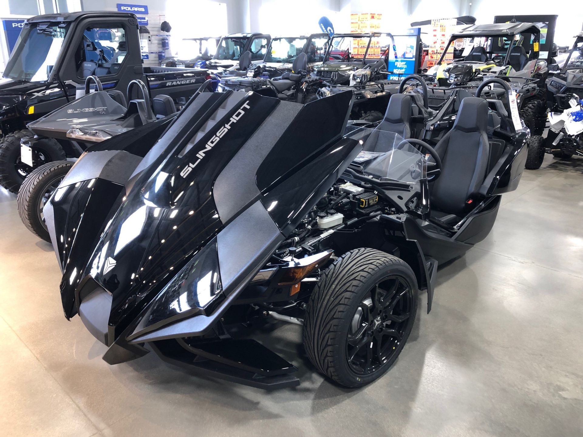 2023 Slingshot Slingshot S w/ Technology Package 1 AutoDrive in Suamico, Wisconsin - Photo 8