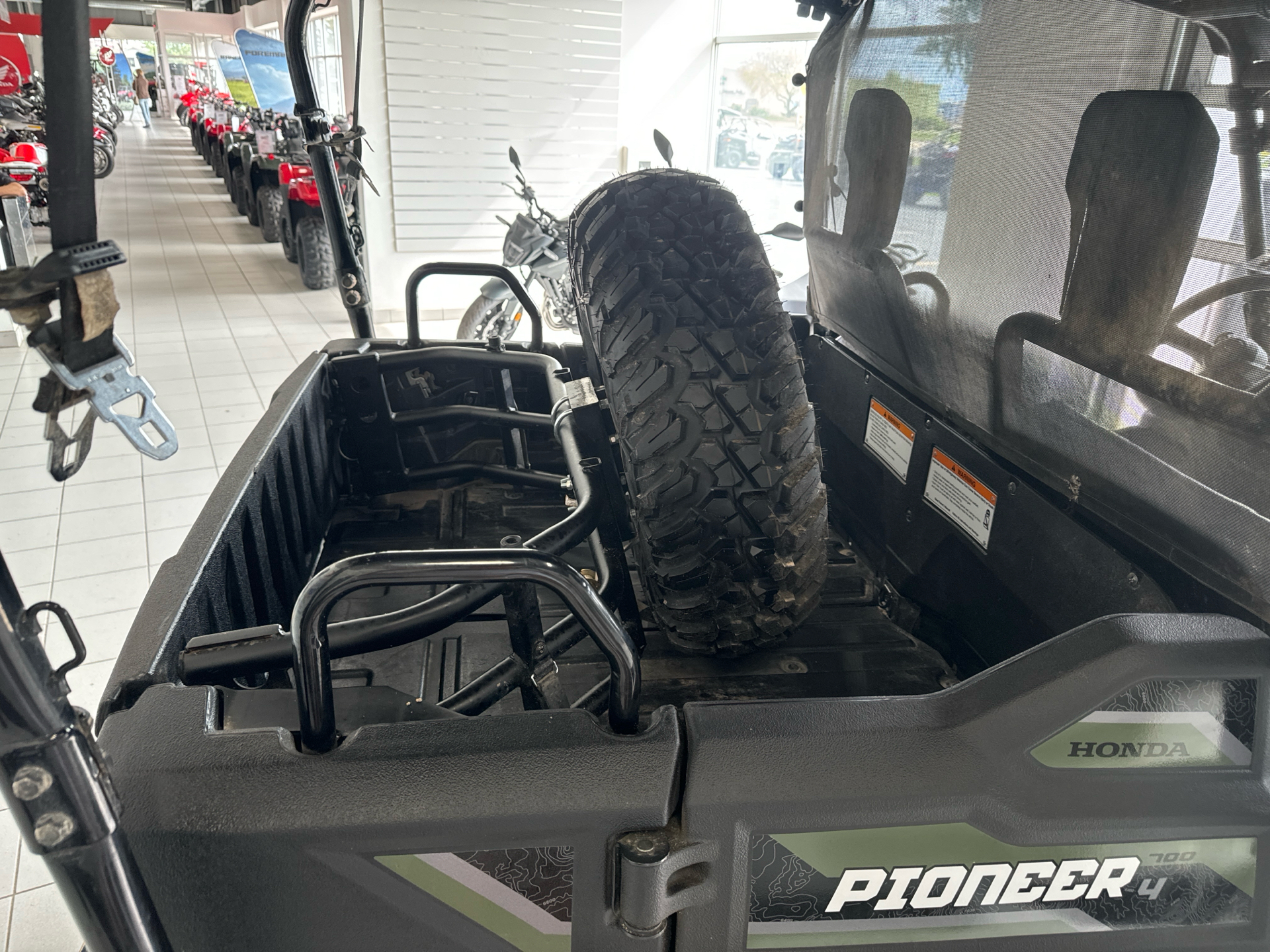 2021 Honda Pioneer 700-4 in Kaukauna, Wisconsin - Photo 10