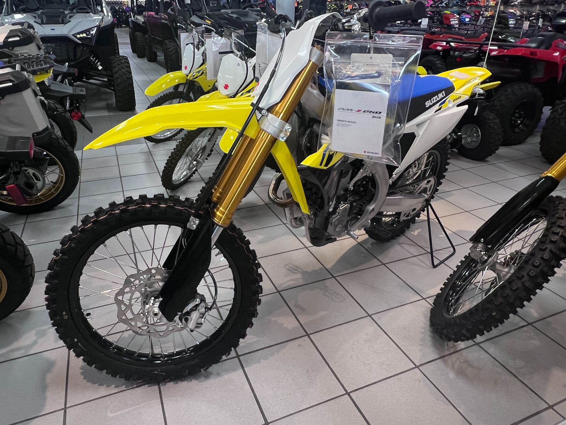 2024 Suzuki RM-Z250 in Kaukauna, Wisconsin - Photo 2