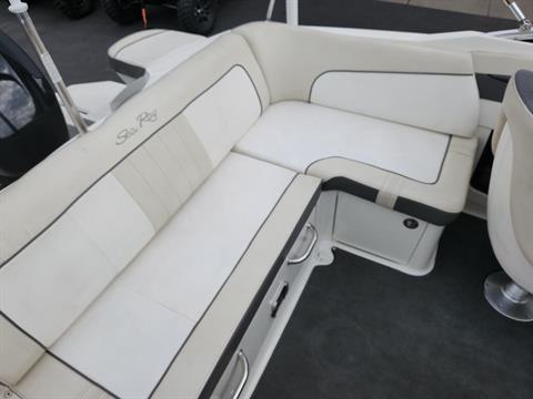 2013 Sea Ray 220 Sundeck Outboard in Kaukauna, Wisconsin - Photo 10