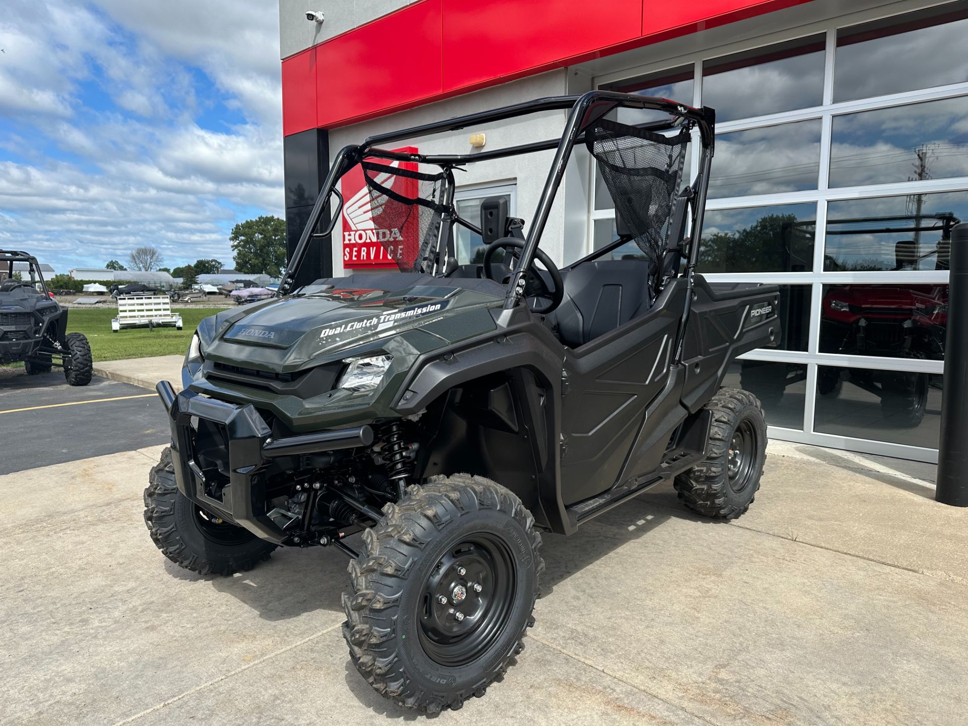 2024 Honda Pioneer 1000 in Kaukauna, Wisconsin - Photo 1