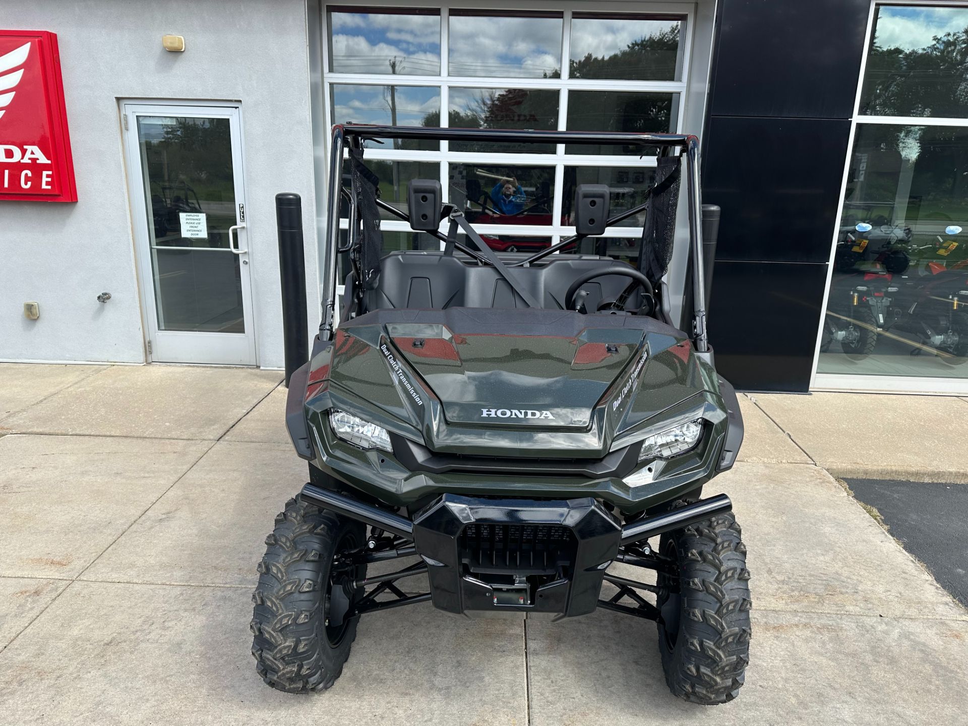 2024 Honda Pioneer 1000 in Kaukauna, Wisconsin - Photo 3