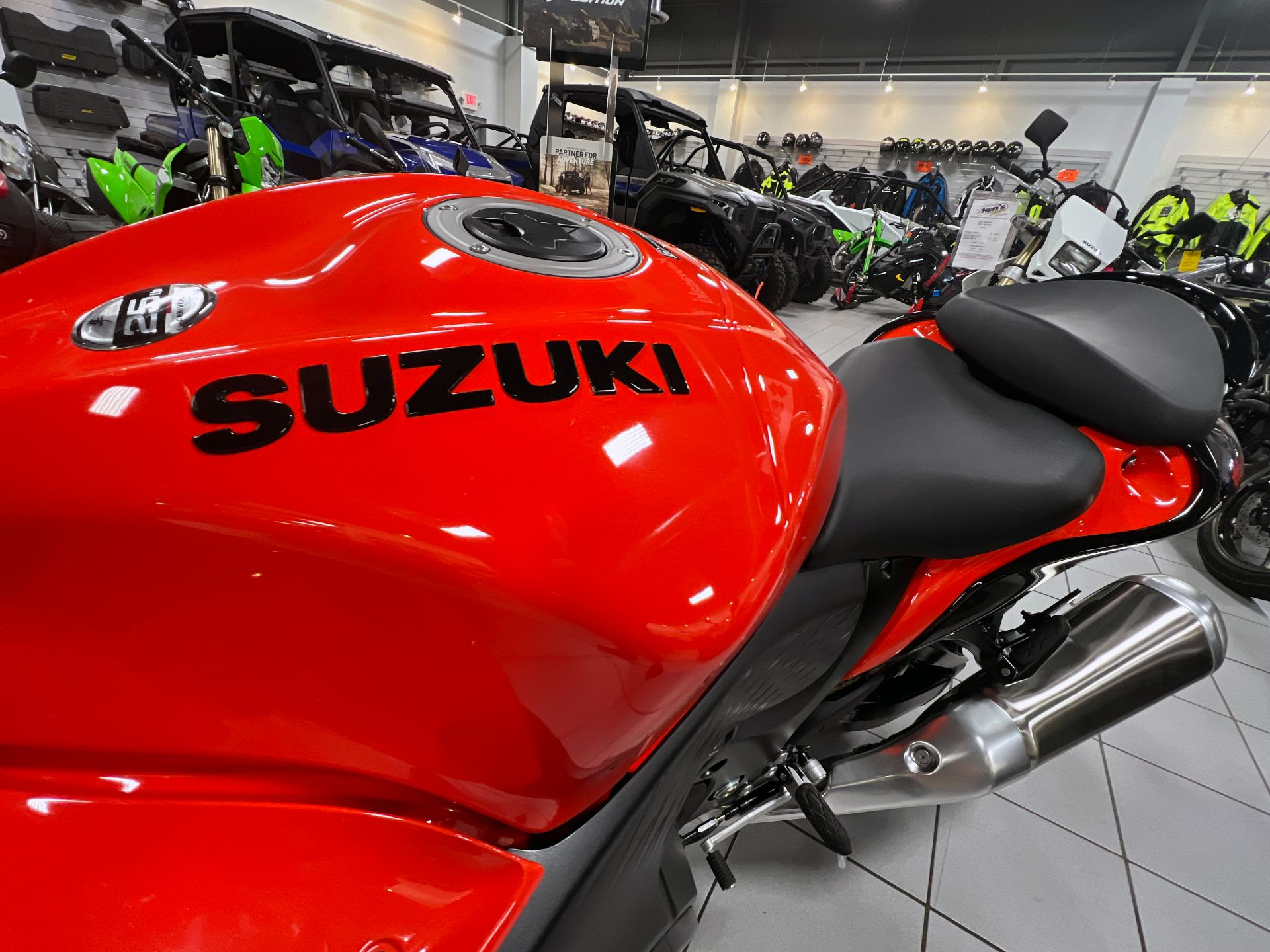 2024 Suzuki Hayabusa 25th Anniversary Edition in Kaukauna, Wisconsin - Photo 17