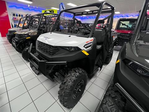 2024 Polaris Ranger 1000 Premium in Kaukauna, Wisconsin - Photo 2